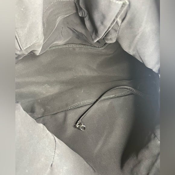 CHANEL Rue Cambon Bowler Hand Bag - Picture 14 of 17